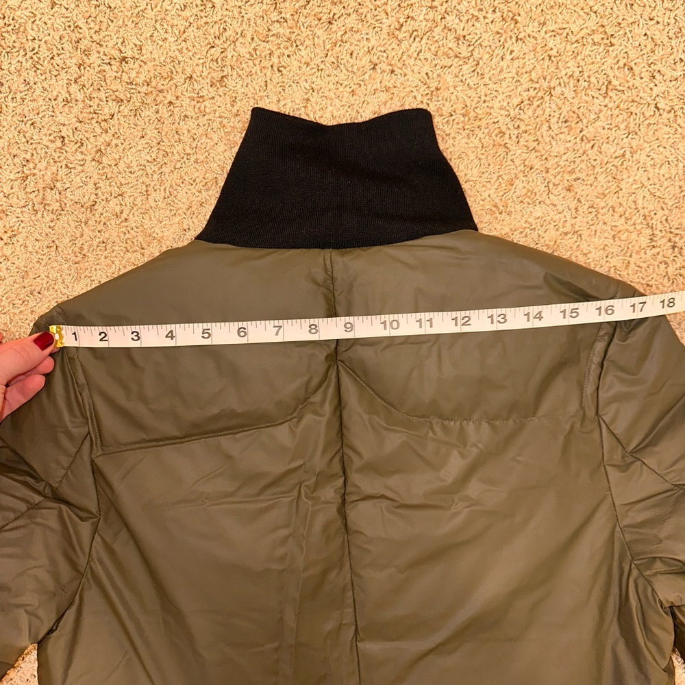 Hunter Dark Green Puffy Waterproof  Winter Coat - Picture 7 of 7